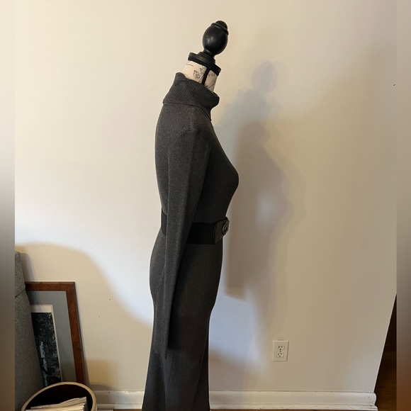 🩶Gray Women’s Form-Fitting Sweater Dress🩶 - Picture 4 of 7